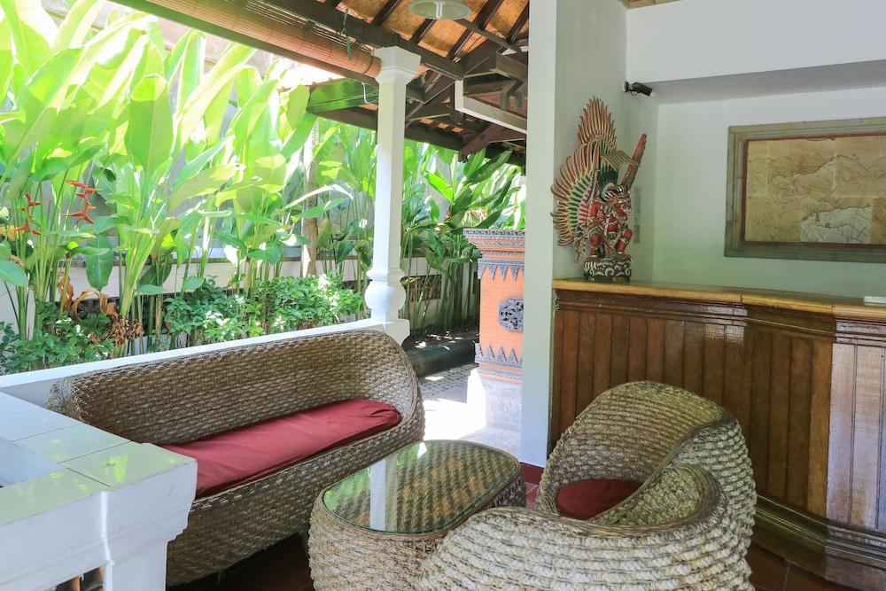 Urbanview Hotel Rasa Sayang Inn Tanjung Benoa Bali Kuta Selatan Exterior photo
